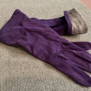 Gloves